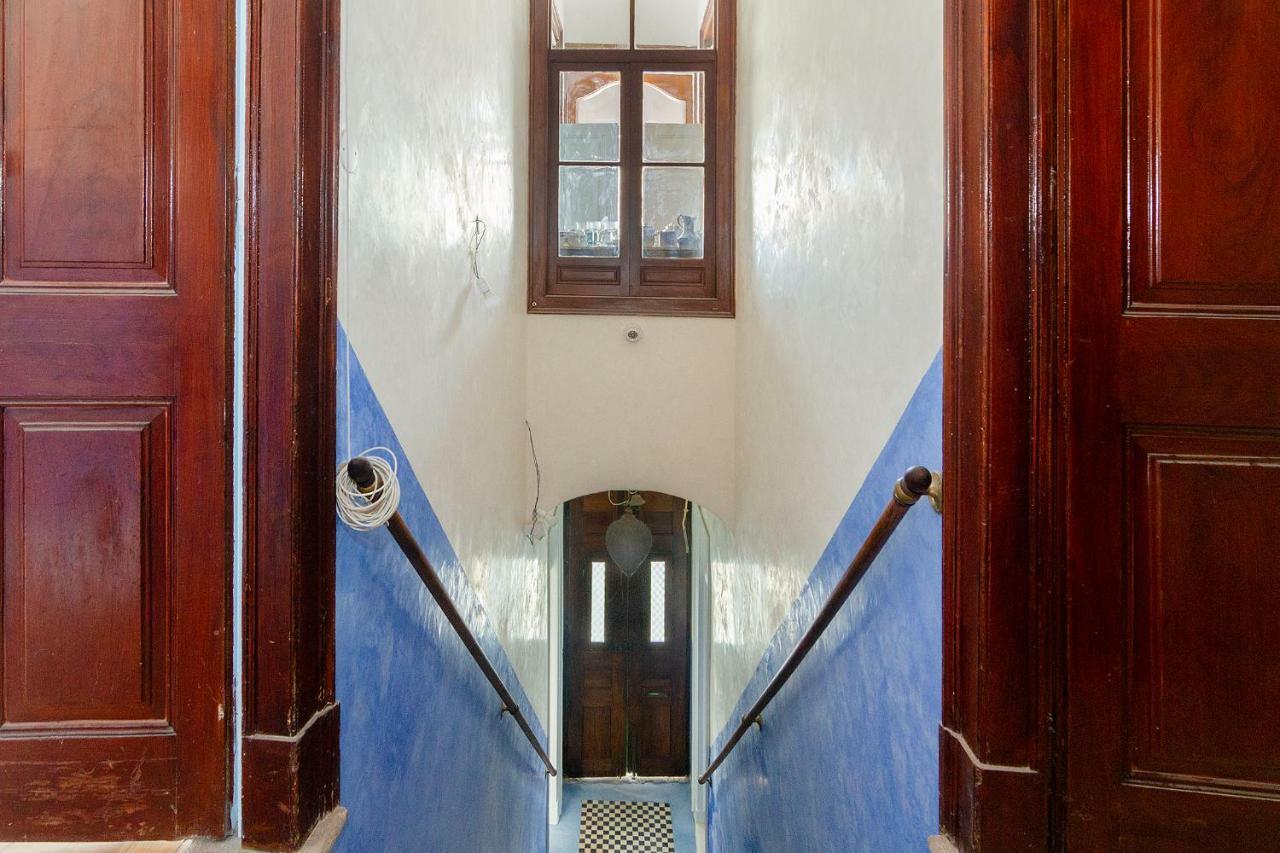 Olhaomirante Guesthouse Exteriör bild